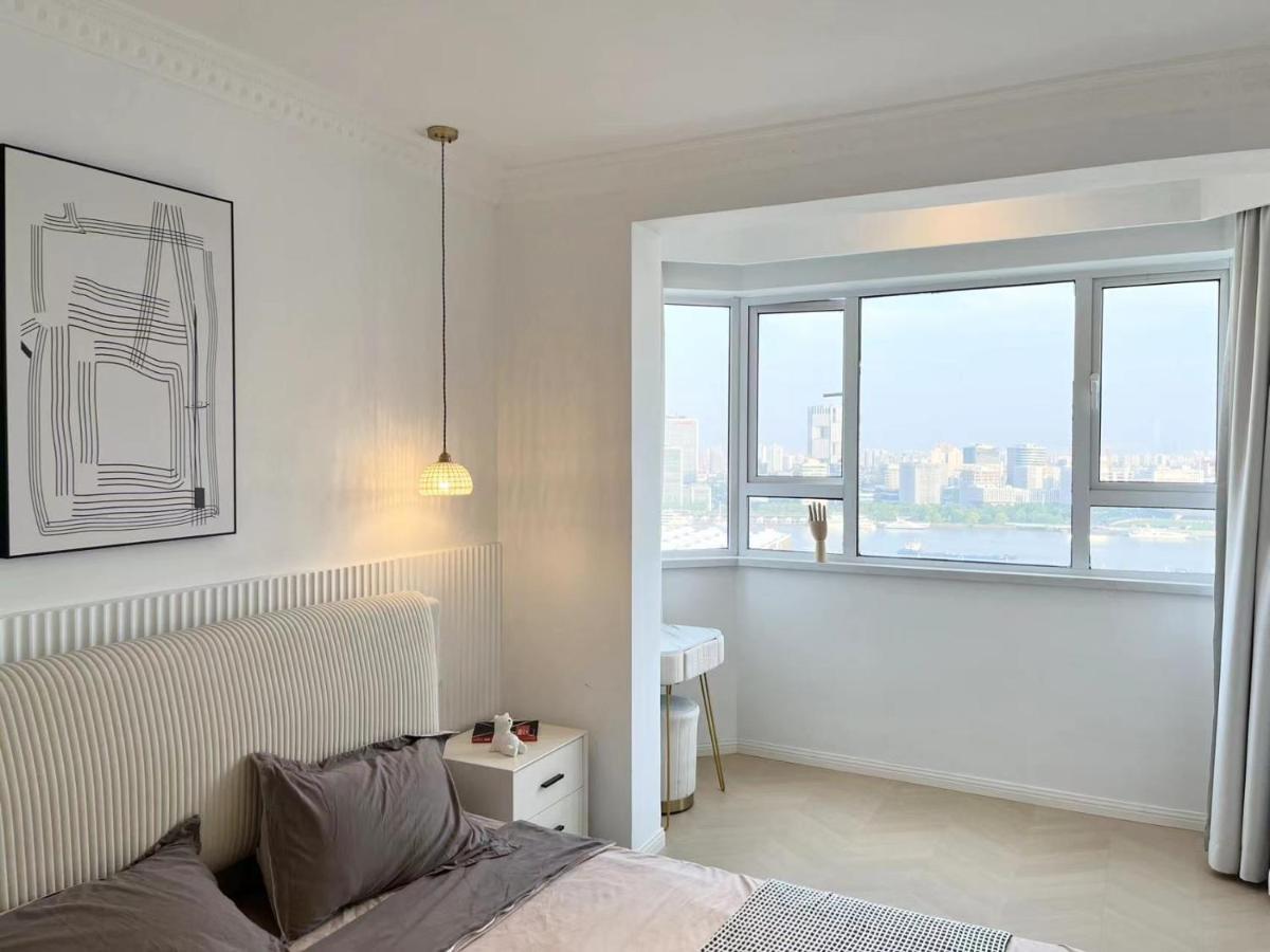 Warm Four Bedroom Apartment With Huangpu River View Šanghaj Exteriér fotografie